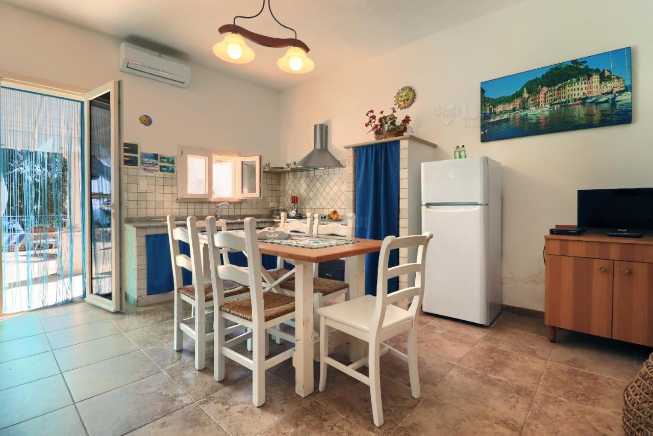 Casa Funnuvojere By Lovesud Corsano  外观 照片